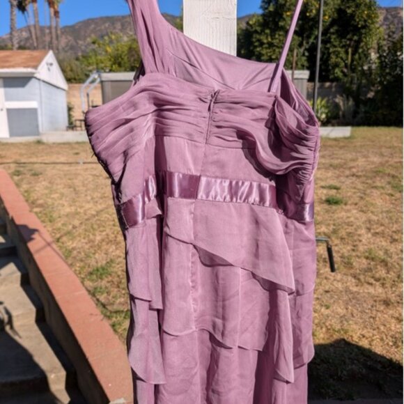 Adrianna Papell One-Arm Lilac Chiffon Sheath Dress - Picture 4 of 7